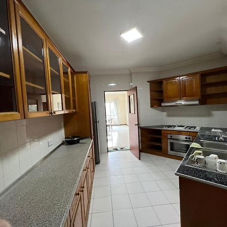 Kasuma Resort Azalea Kuching Extérieur photo